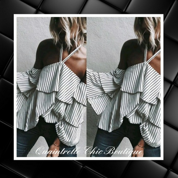 LAST 1 👓KIERNEY STRIPE RUFFLE TOP - Picture 2 of 5